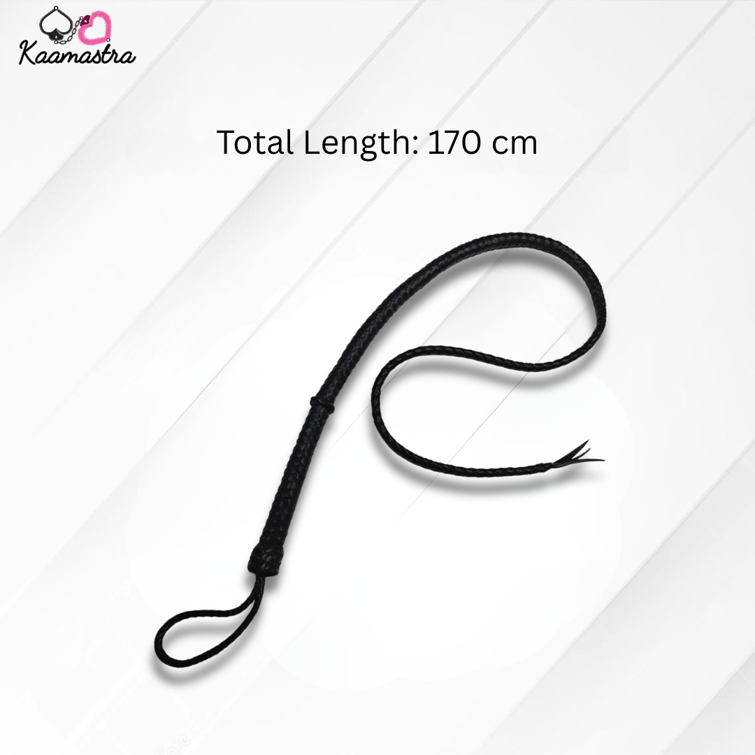 Black dog leash with total length of 170 cm on a white background, branded 'Kaamastra'.