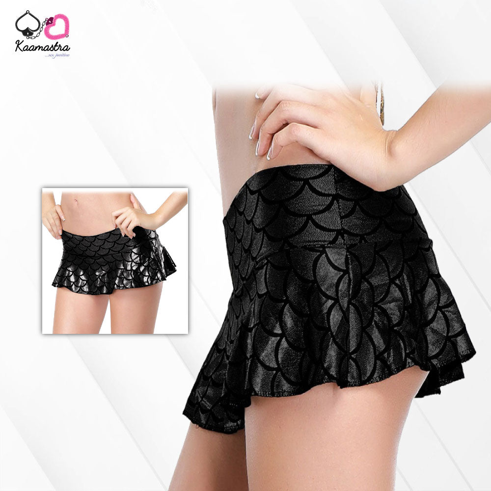 Kaamastra women Flared Wet look Mini Fish Scale Skirt - Black